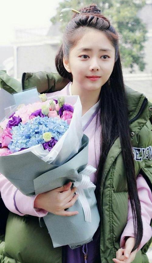 元气少女微头条,活力四溢的青春风采